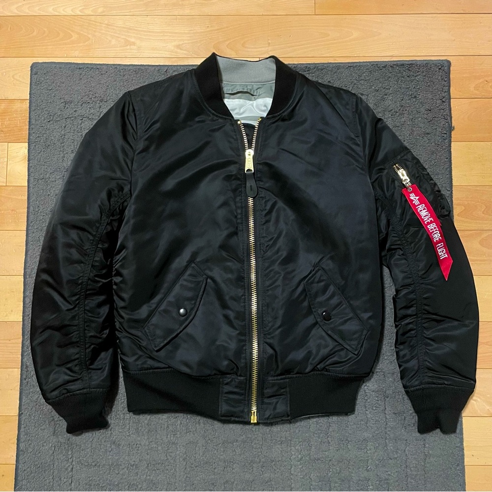 ALPHA INDUSTRIES - MA-1 BOMBER JACKET - XS - BLACK - BRAND NEW W/OUT TAGS
